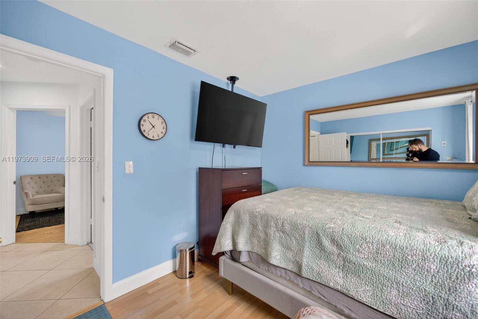 COUNTRY WALK WEST SEC 1 - Residential Lease