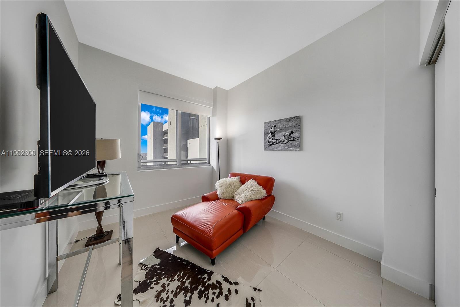 THE HARBOUR SOUTH CONDO - Residential