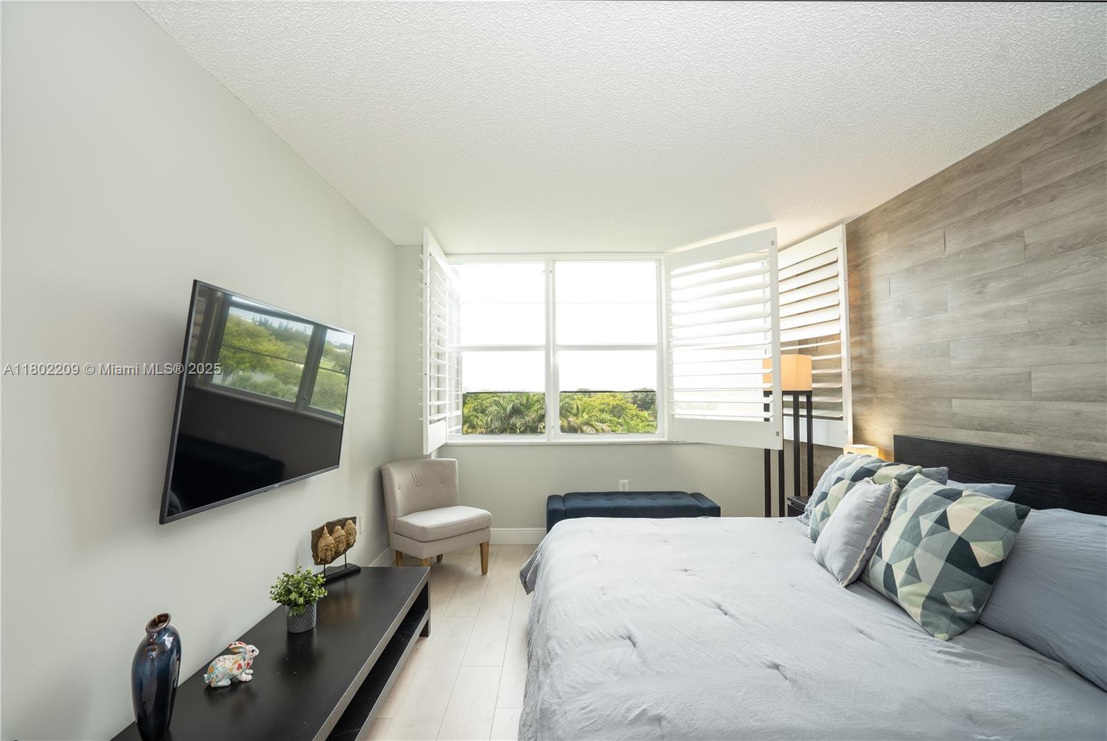 PARK PLACE CONDOMINIUM NO - Residential