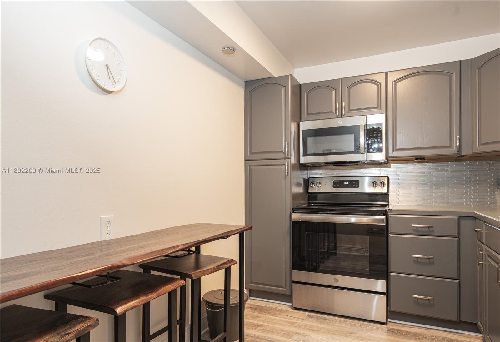 PARK PLACE CONDOMINIUM NO - Residential