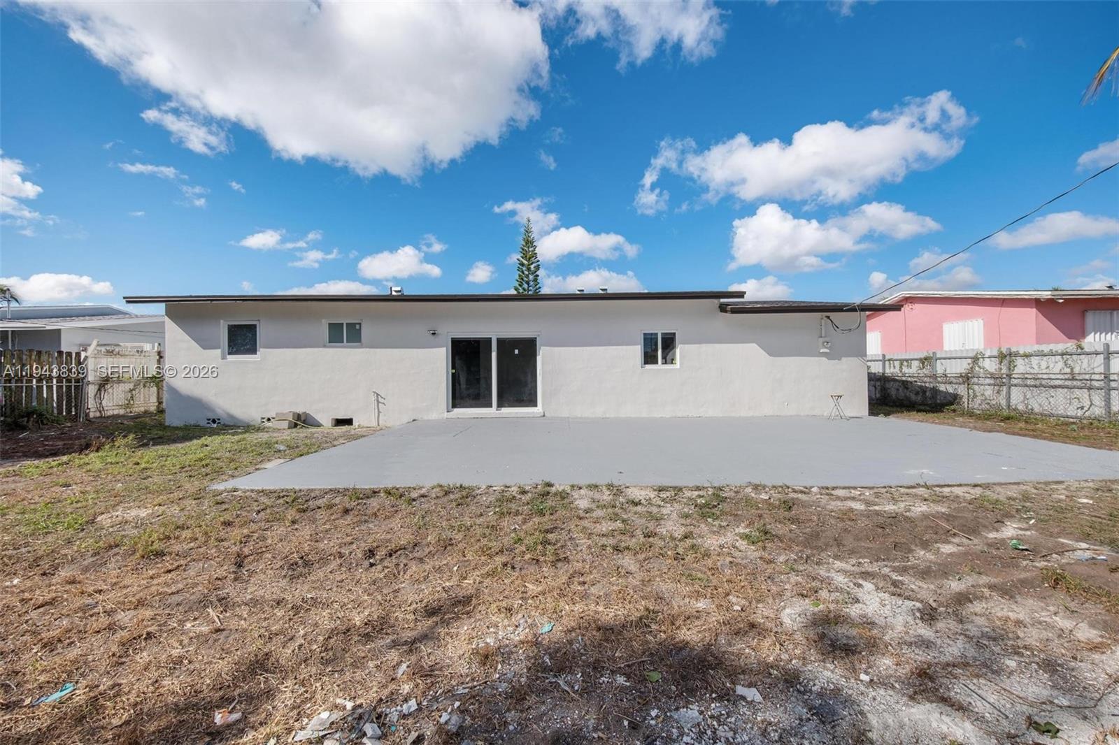 CAROL CITY CORR PL OF - Residential