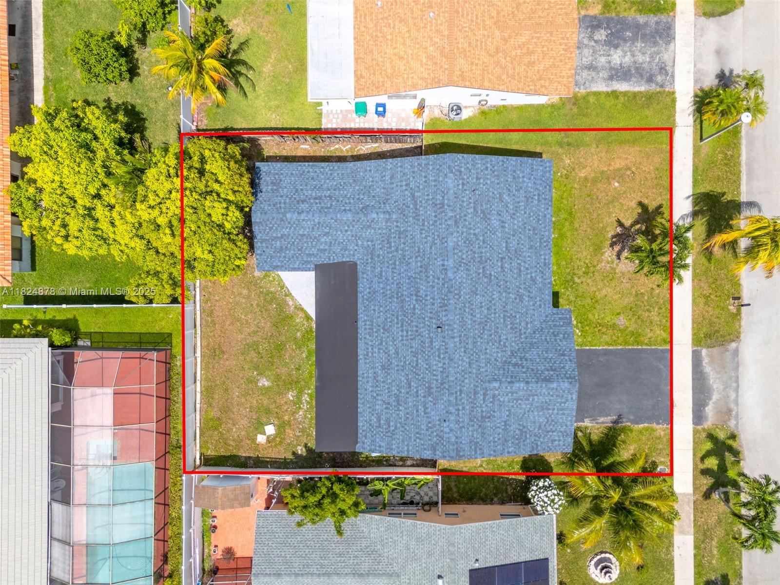 BOULEVARD WEST - Residential