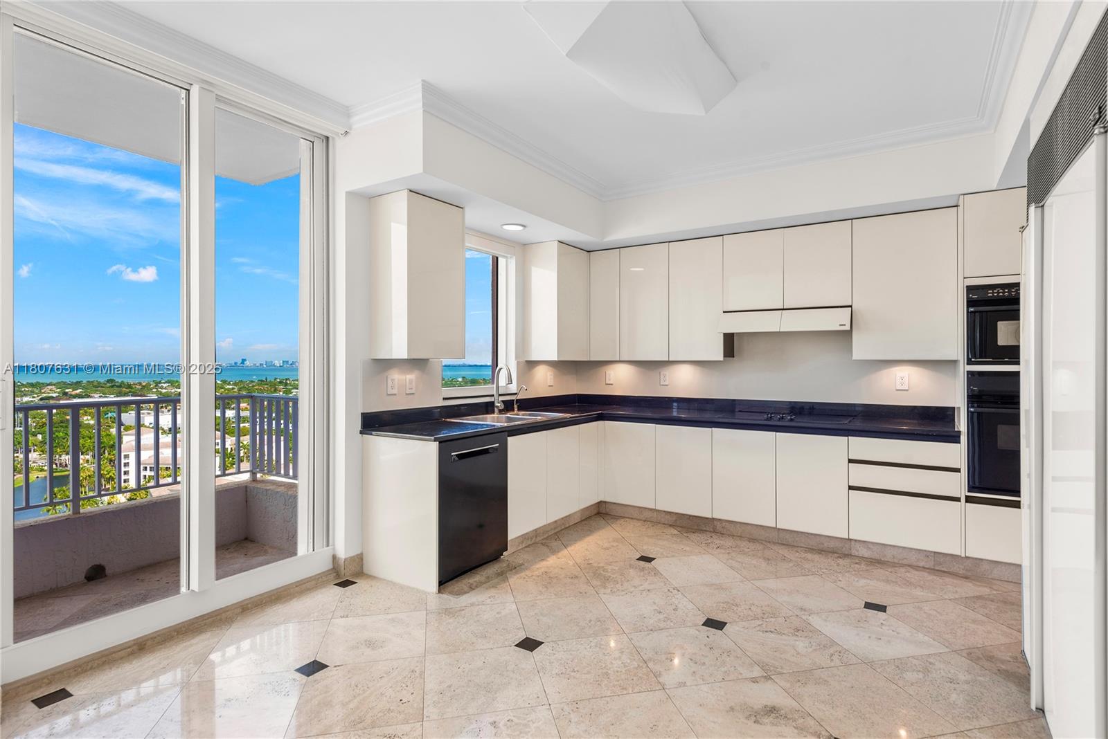 CLUB TOWER TWO CONDO - Residential