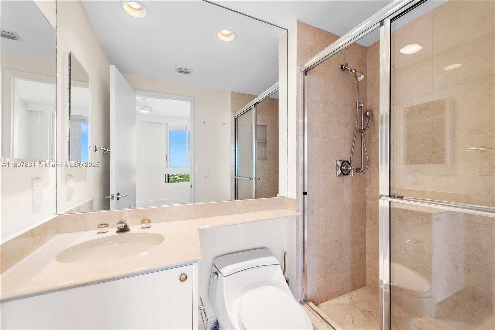 CLUB TOWER TWO CONDO - Residential