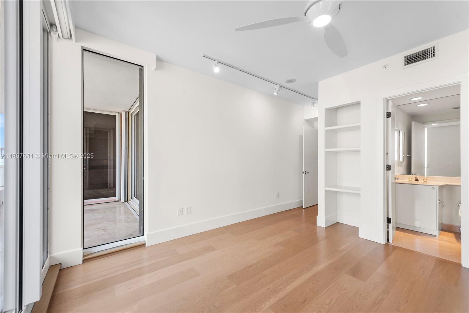 CLUB TOWER TWO CONDO - Residential