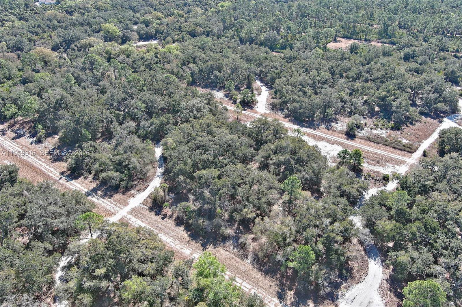 PORT CHARLOTTE - Land