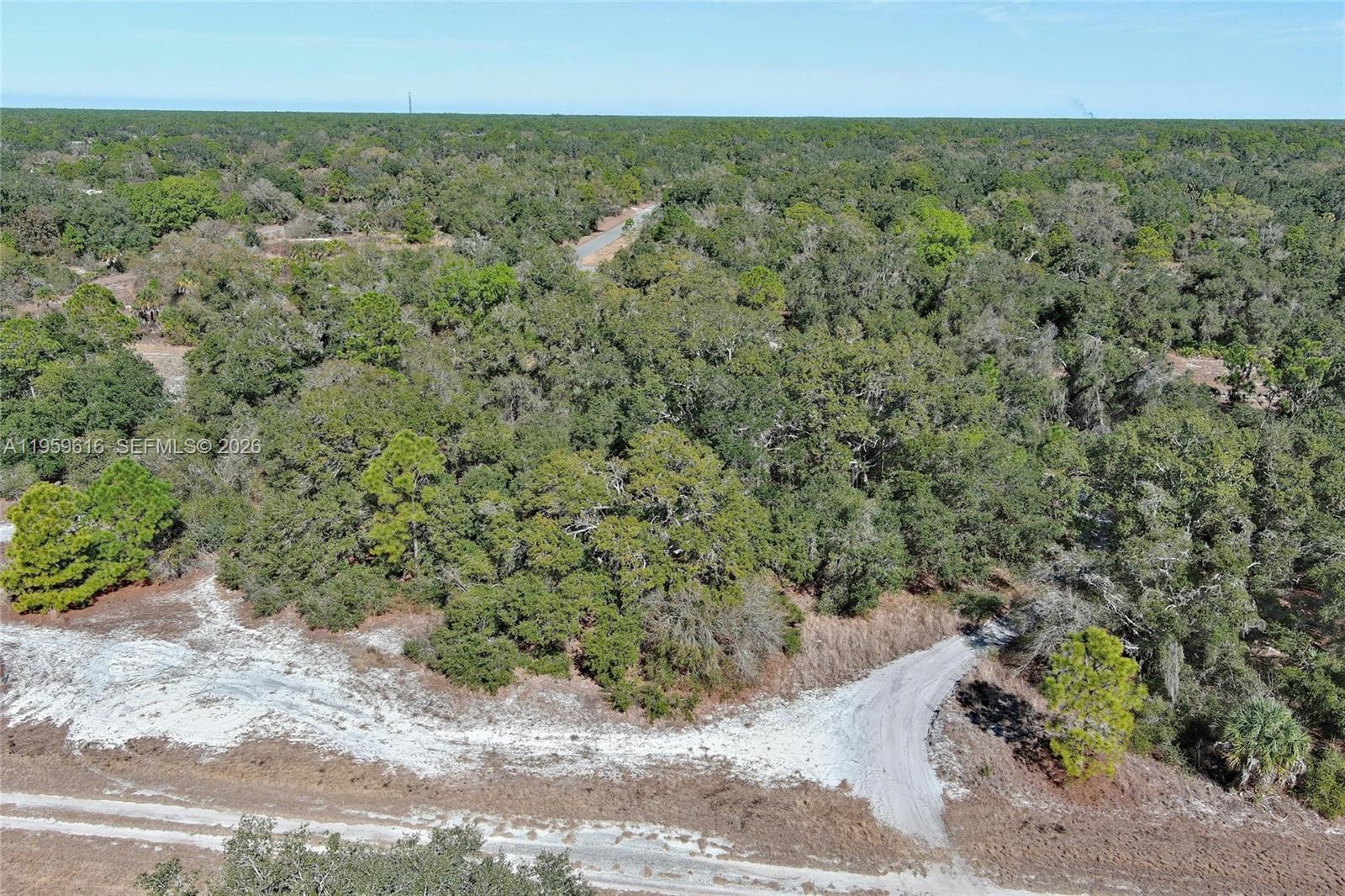 PORT CHARLOTTE - Land