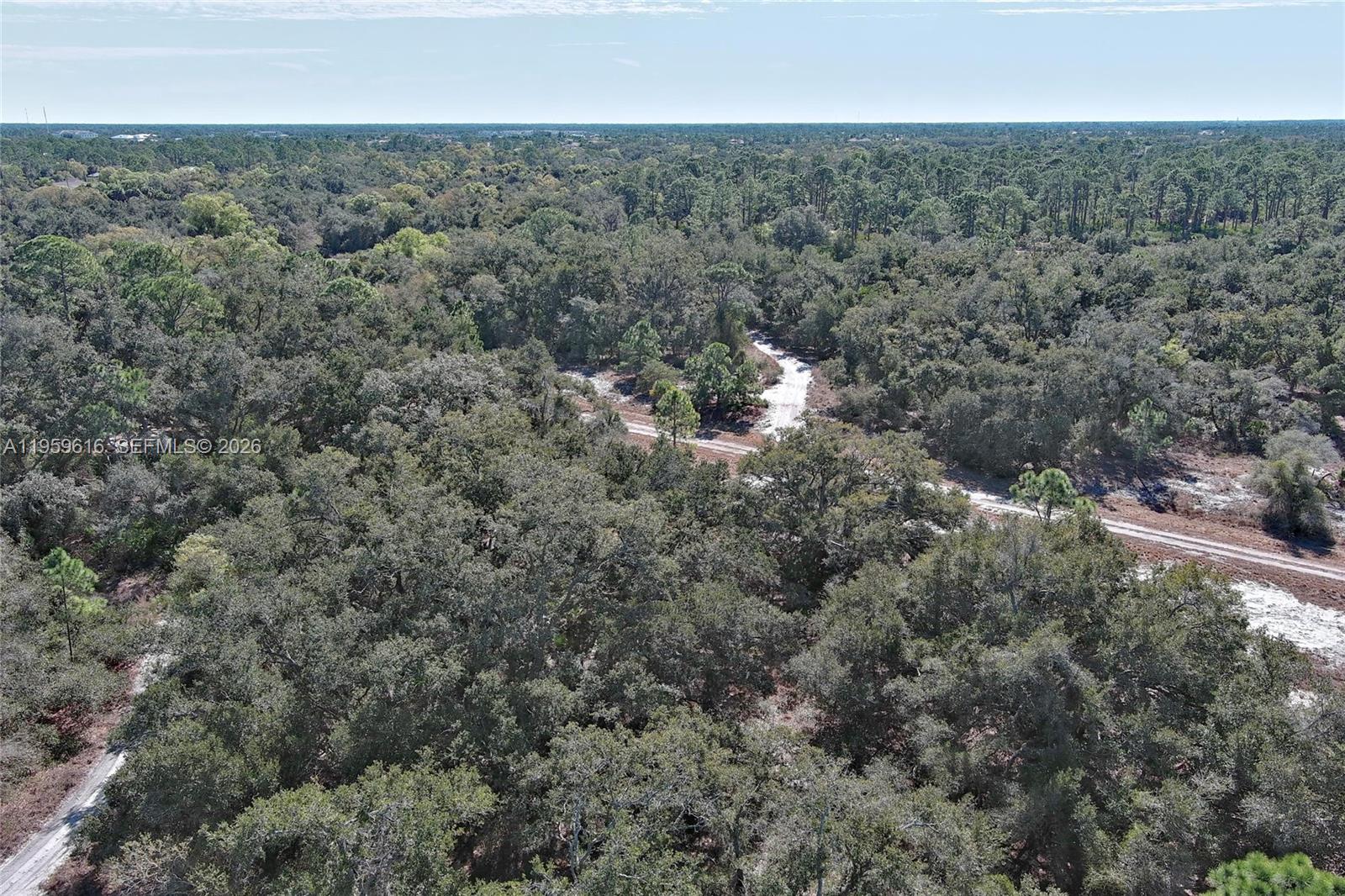 PORT CHARLOTTE - Land