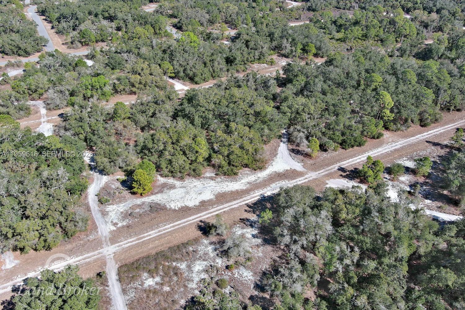 PORT CHARLOTTE - Land