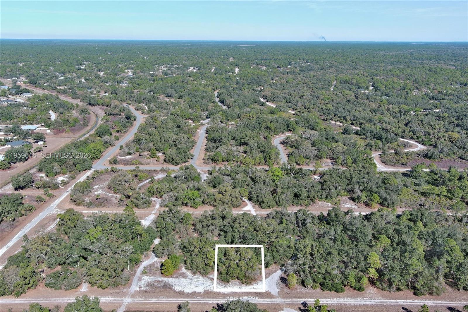 PORT CHARLOTTE - Land