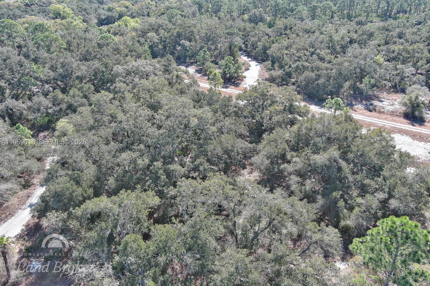 PORT CHARLOTTE - Land