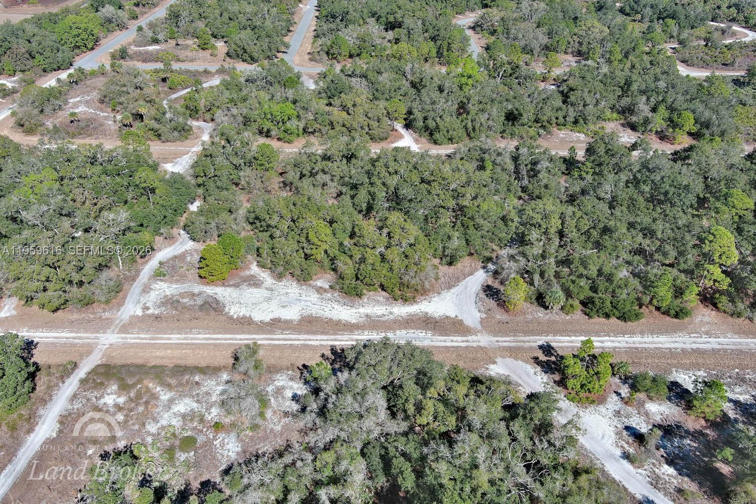 PORT CHARLOTTE - Land