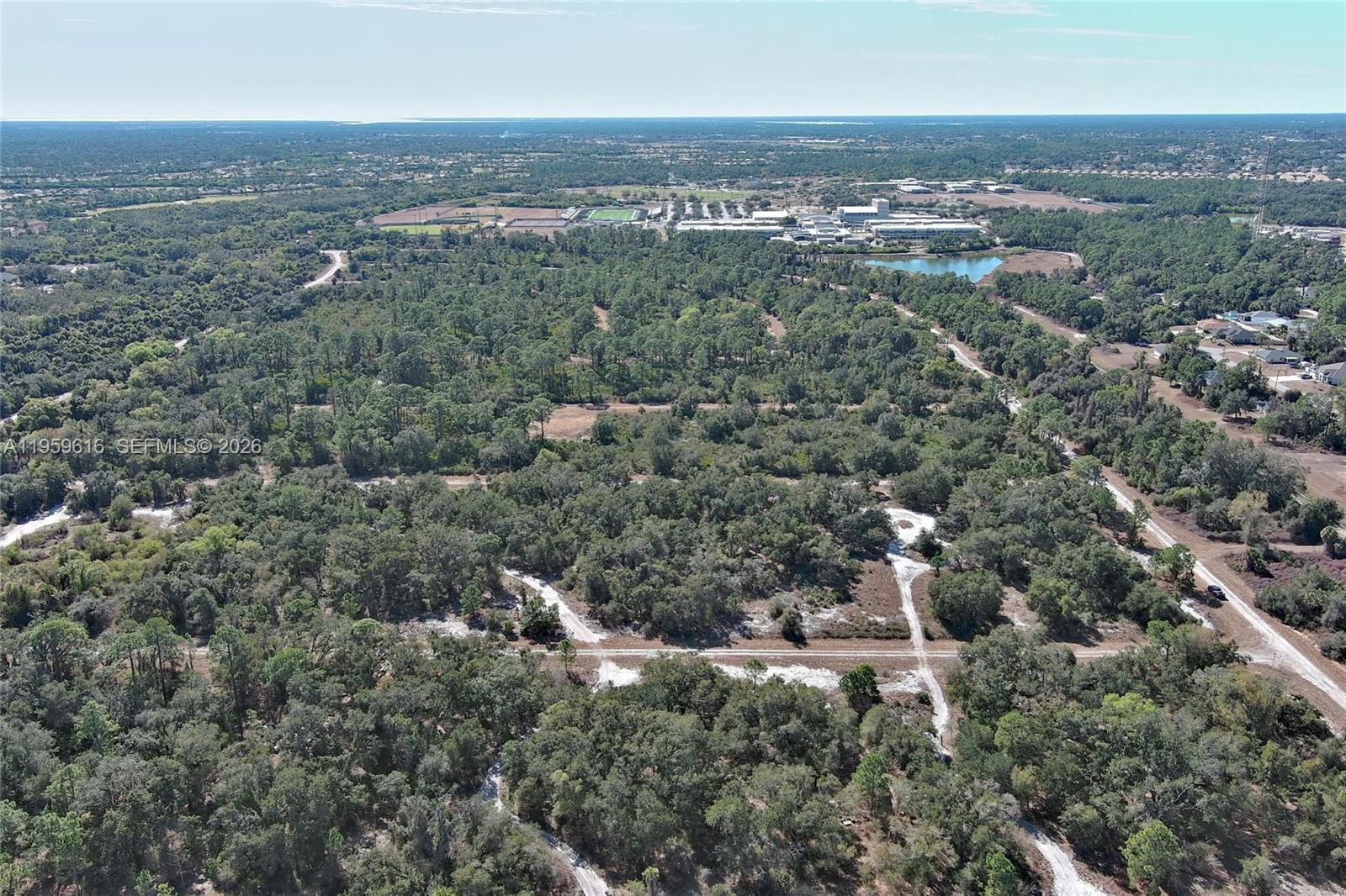 PORT CHARLOTTE - Land