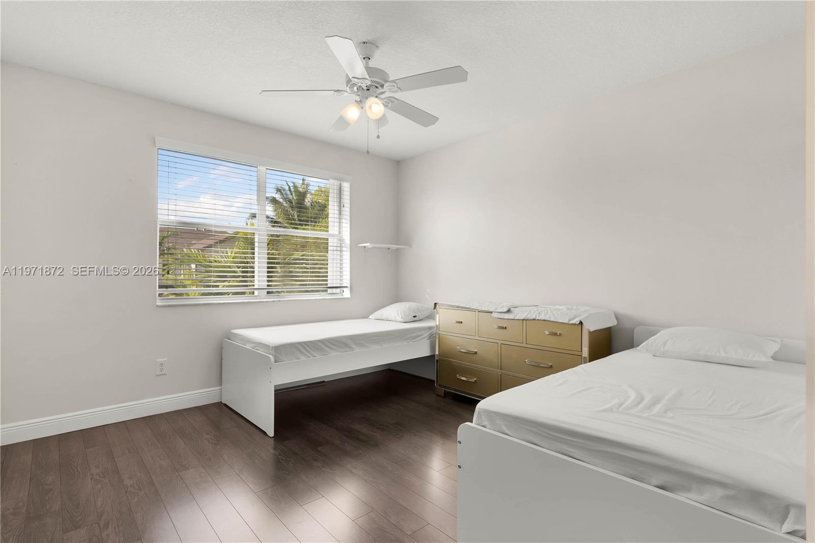 TANGLEWOOD TOWNHOMES SECT - Residential