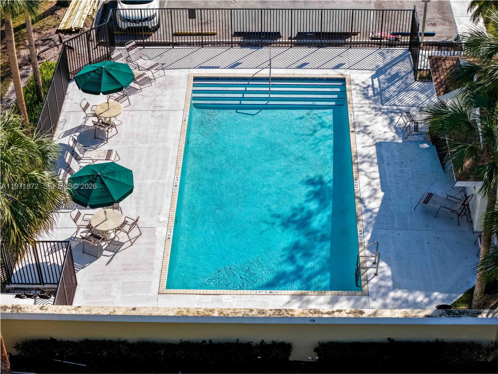 TANGLEWOOD TOWNHOMES SECT - Residential