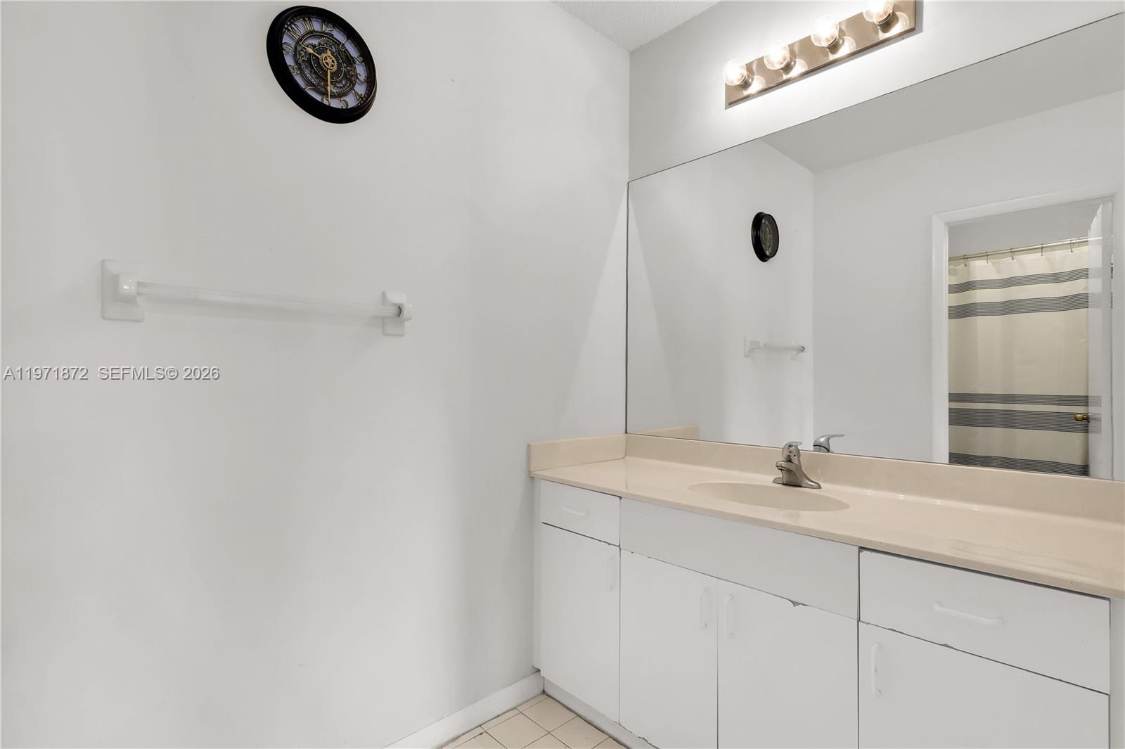 TANGLEWOOD TOWNHOMES SECT - Residential