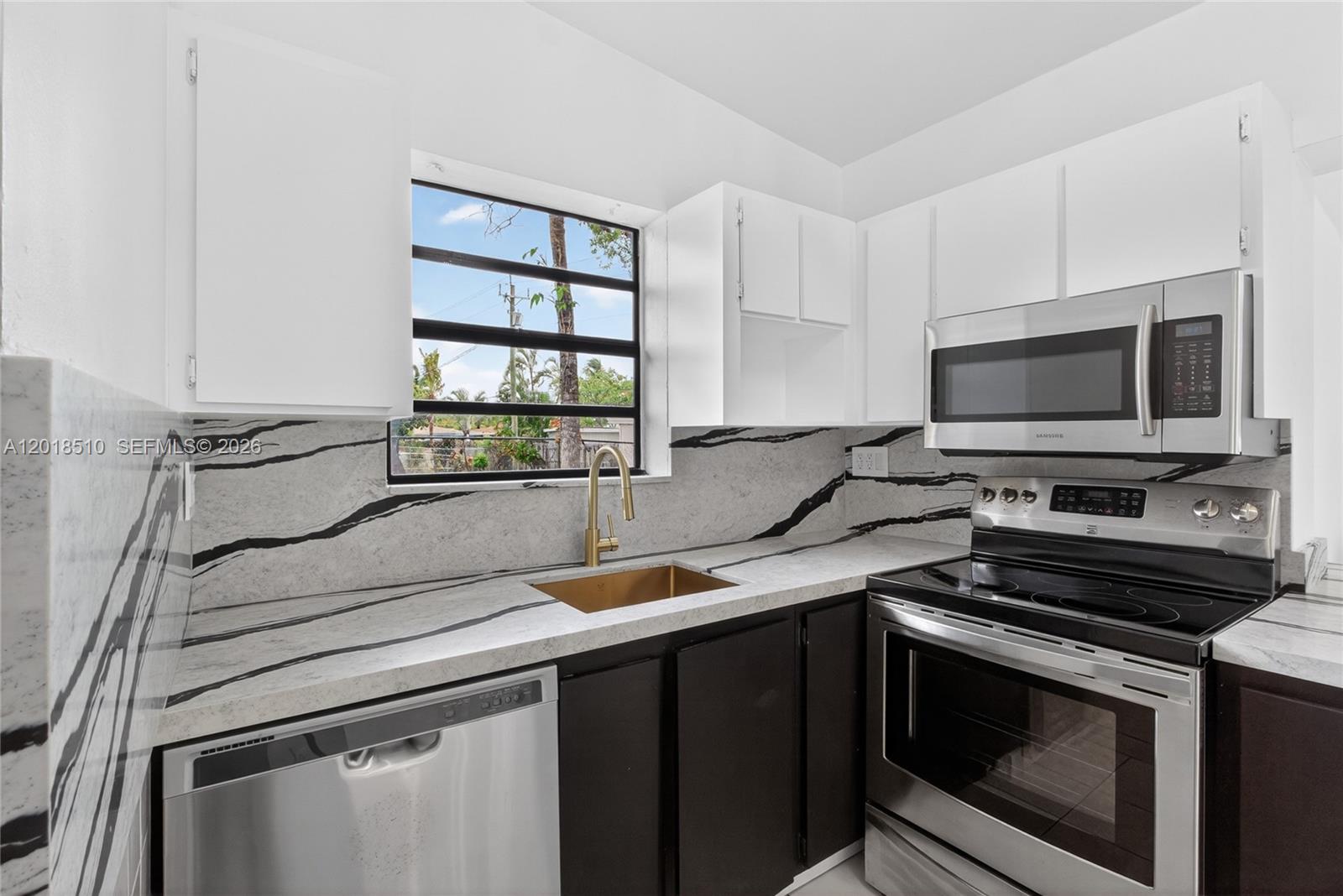 POMPANO BEACH HIGHLANDS 5 - Residential