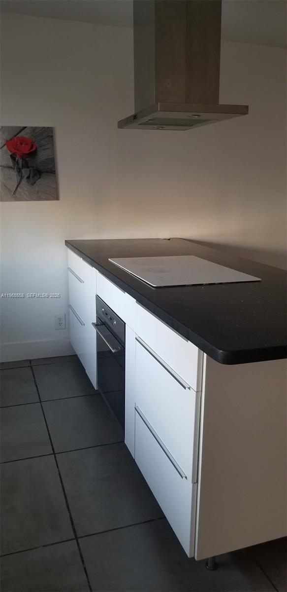 PLAZA OF AMERICAS CONDO P - Residential Lease