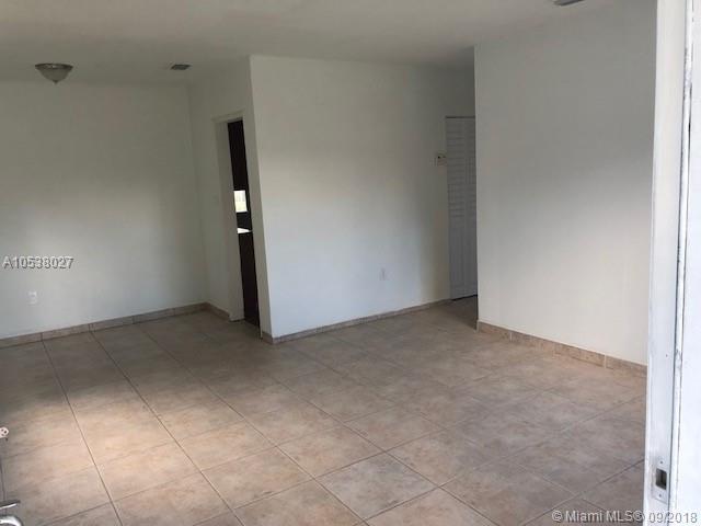 BISCAYNE RIVER GARDENS - Residential