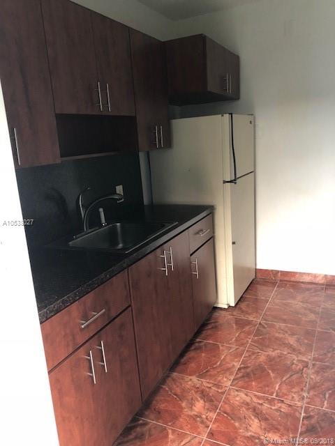 BISCAYNE RIVER GARDENS - Residential