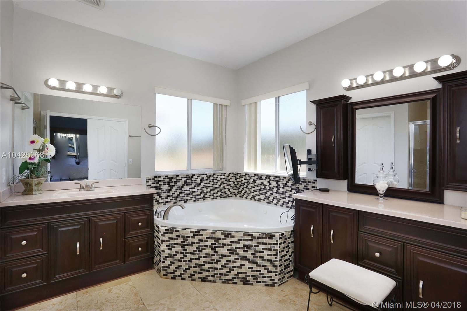 EFM ESTATES SECTIONS TWO - Residential