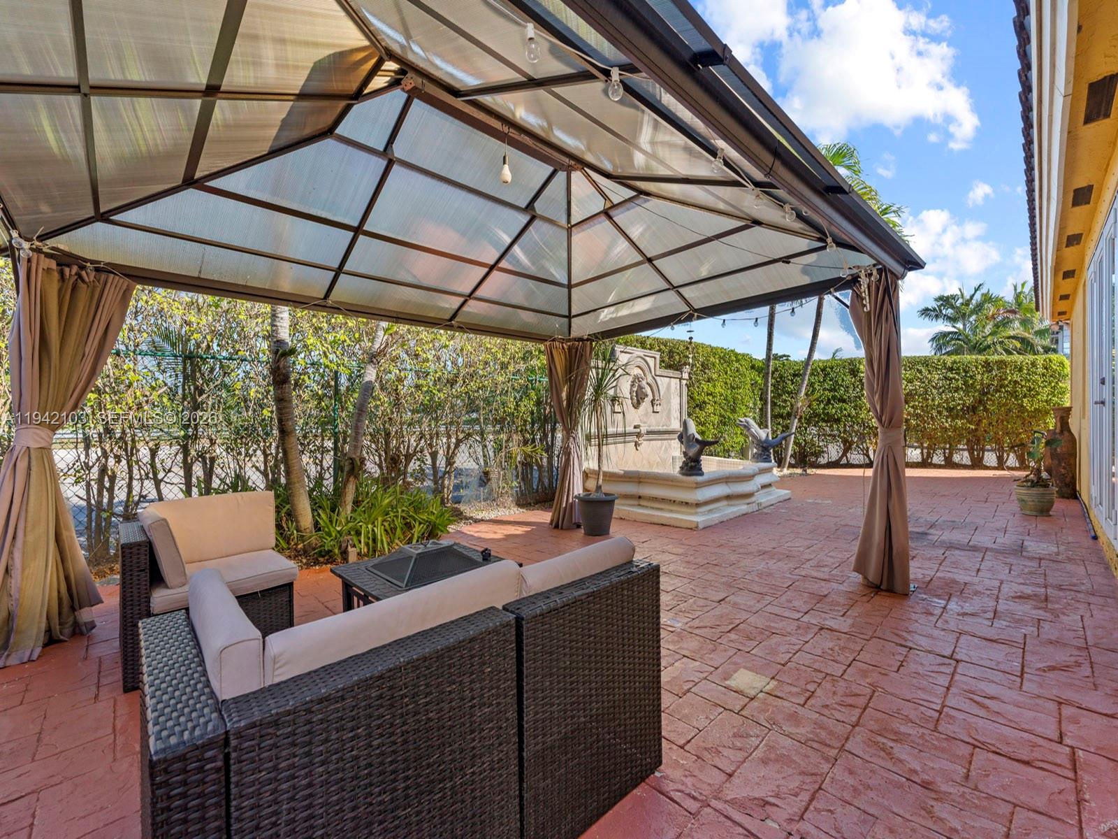 CRESTVIEW LAKES 2ND ADDN - Residential Lease