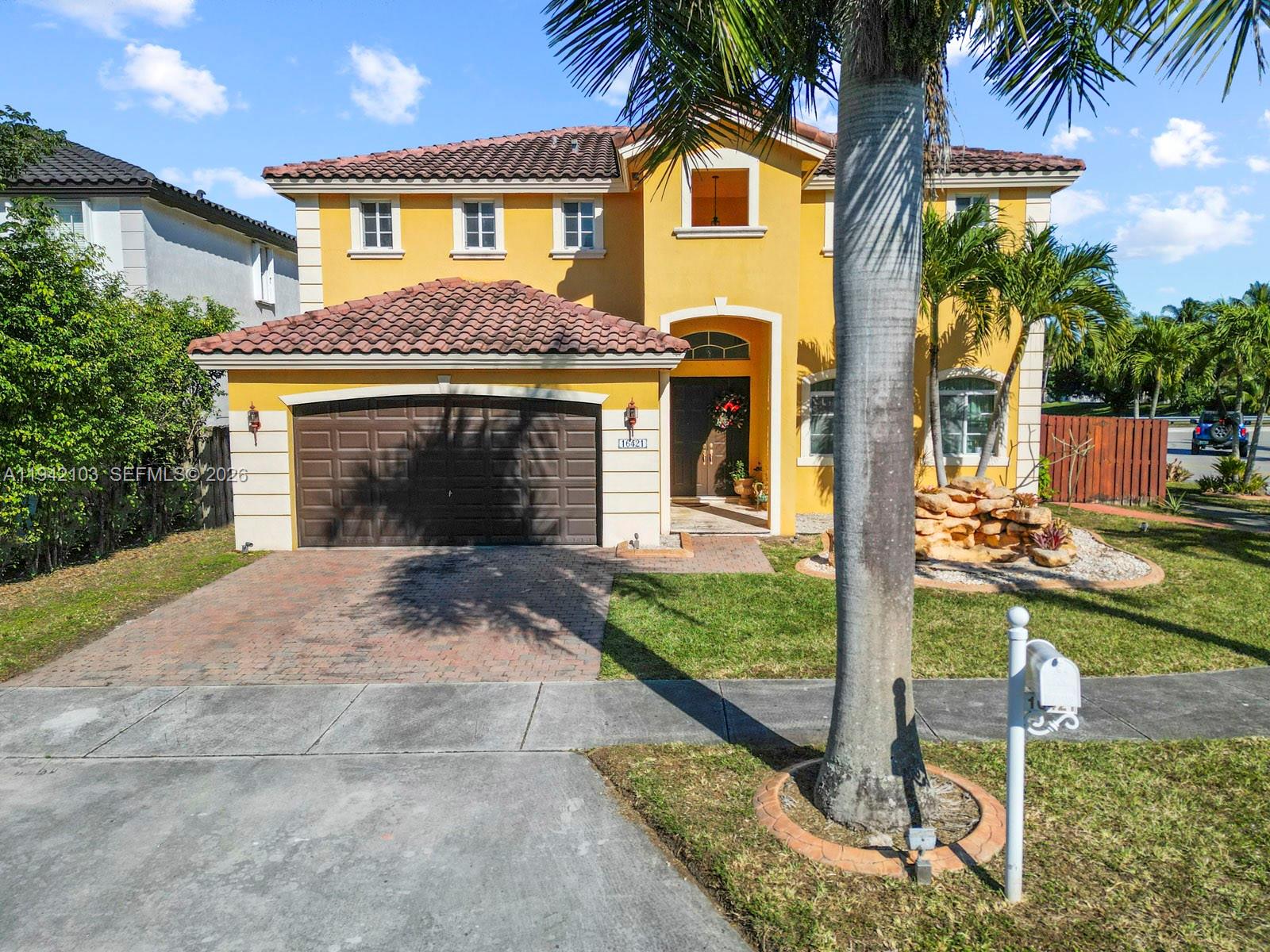 CRESTVIEW LAKES 2ND ADDN - Residential Lease