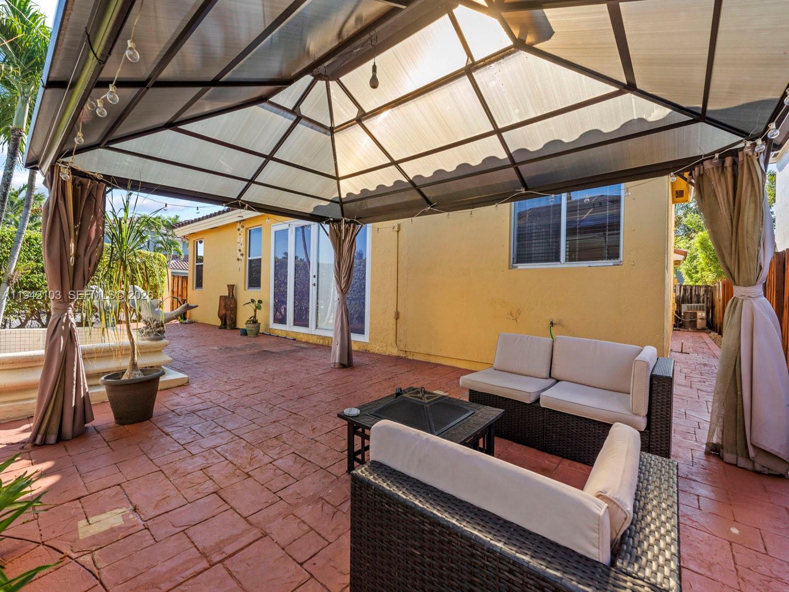 CRESTVIEW LAKES 2ND ADDN - Residential Lease