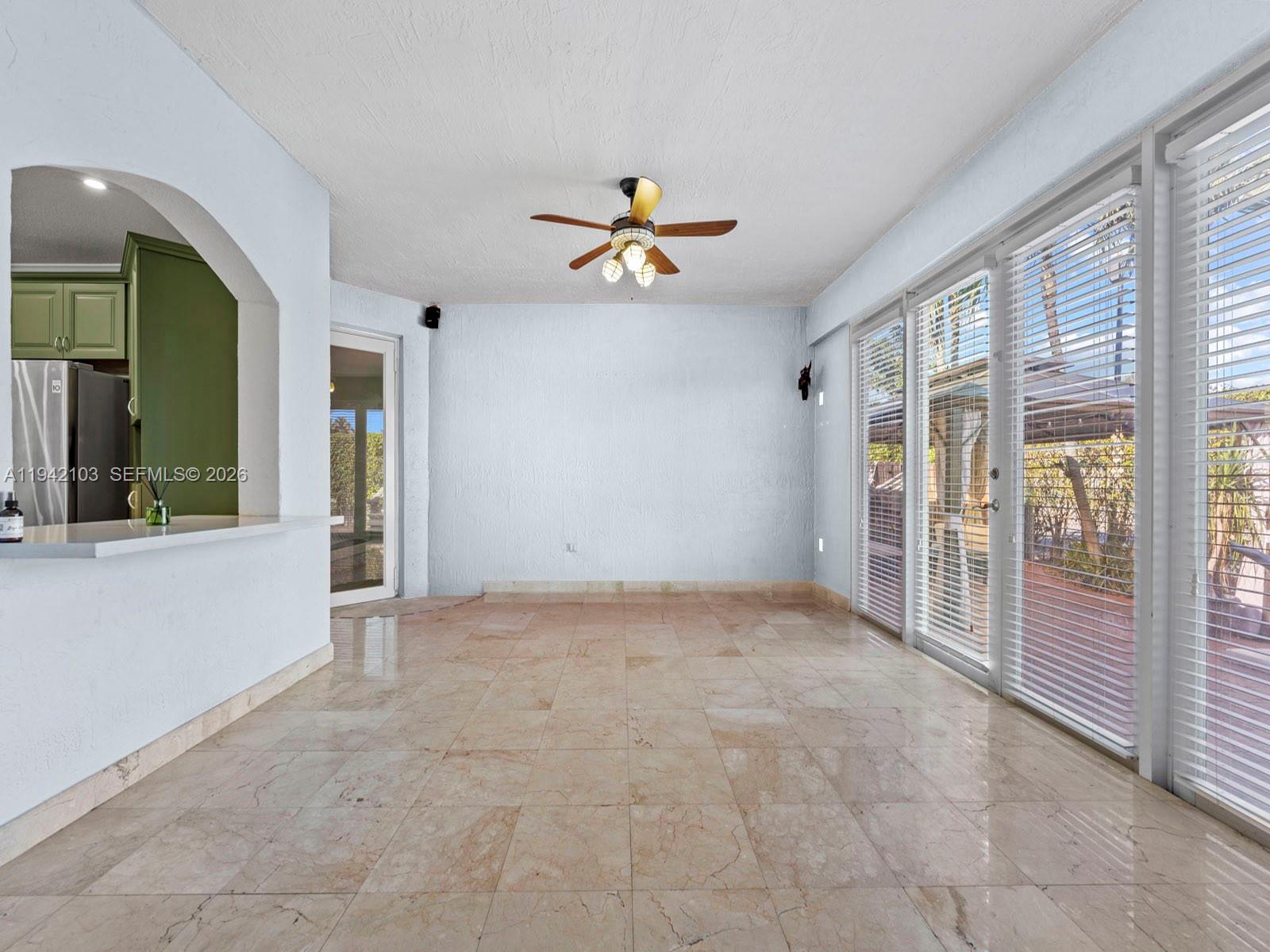 CRESTVIEW LAKES 2ND ADDN - Residential Lease