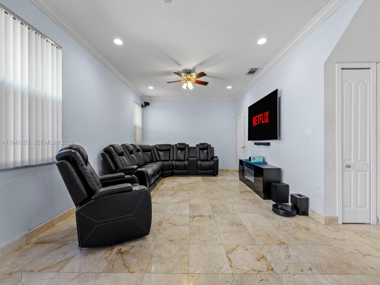 CRESTVIEW LAKES 2ND ADDN - Residential Lease