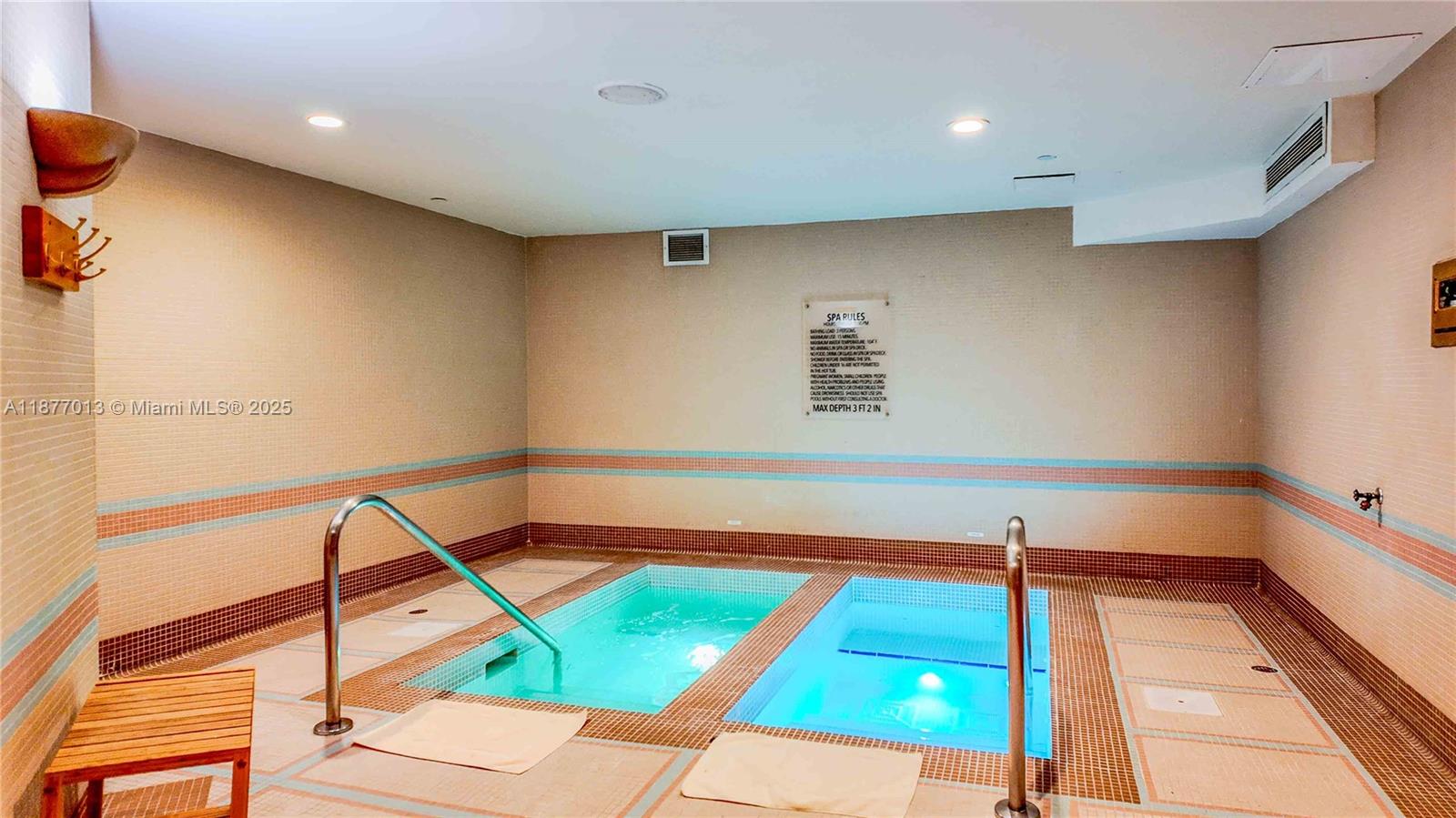 BAL HARBOUR TOWER CONDO - Residential