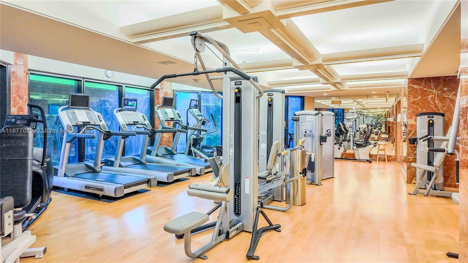 BAL HARBOUR TOWER CONDO - Residential