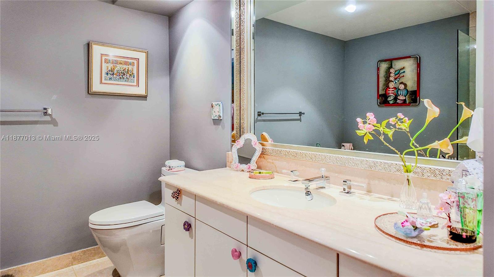 BAL HARBOUR TOWER CONDO - Residential