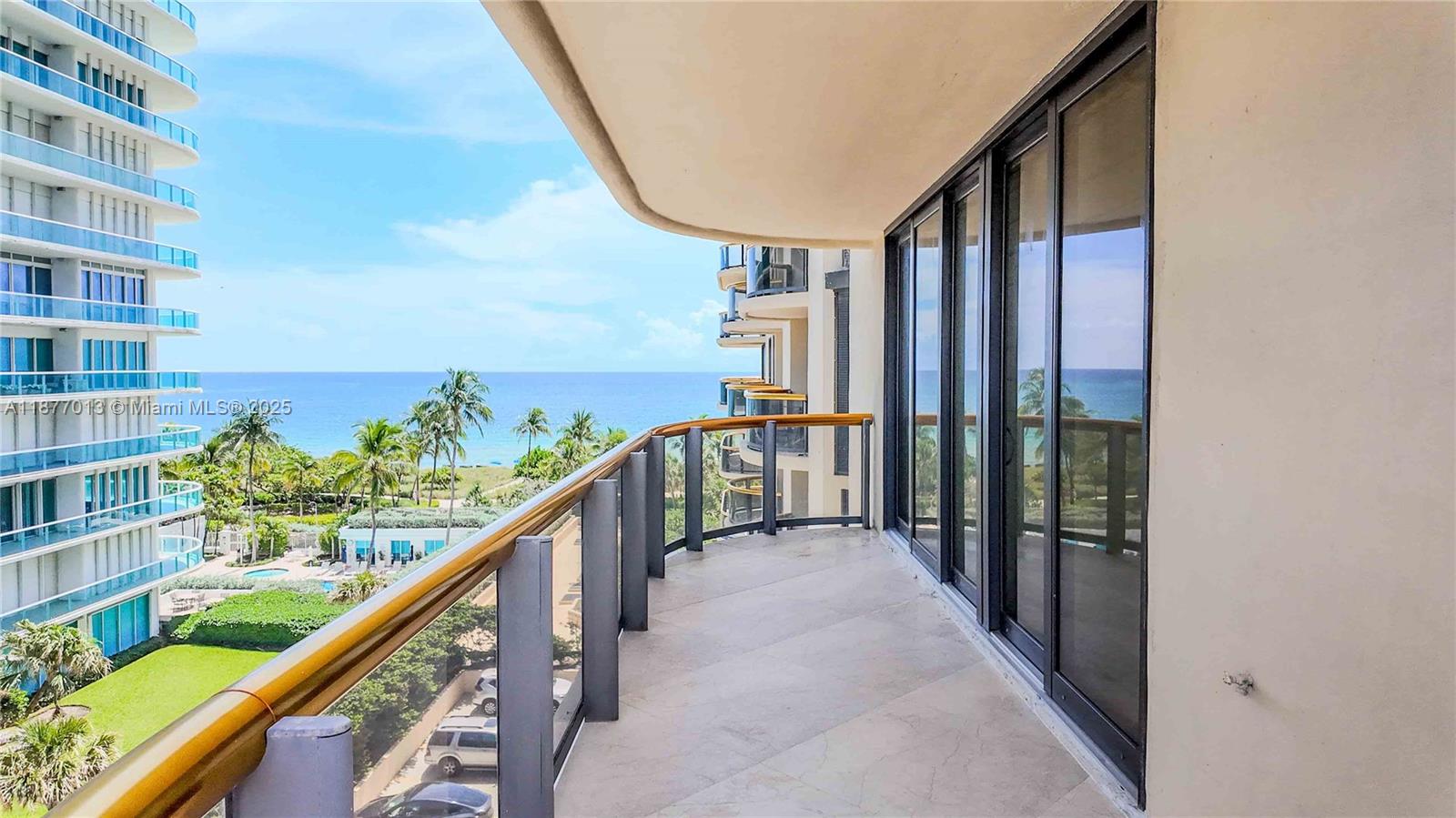 BAL HARBOUR TOWER CONDO - Residential