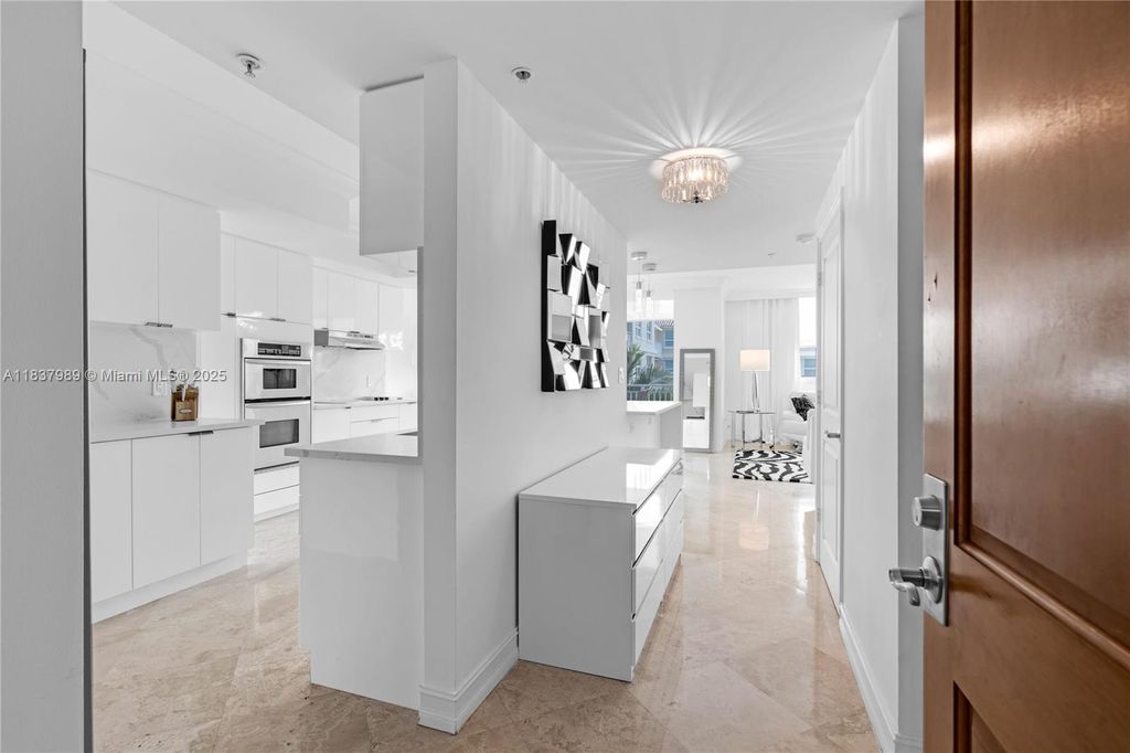 Photo of 99 SE Mizner Blvd #PH 16, Boca Raton, FL 33432 (MLS # A11837989)