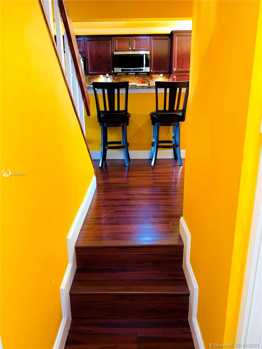 TOWNHOUSES AT JACARANDA 3 - Residential Lease