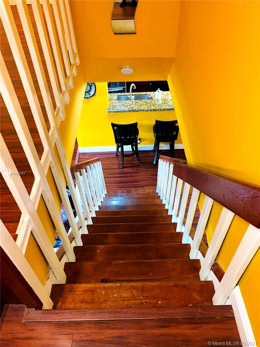 TOWNHOUSES AT JACARANDA 3 - Residential Lease