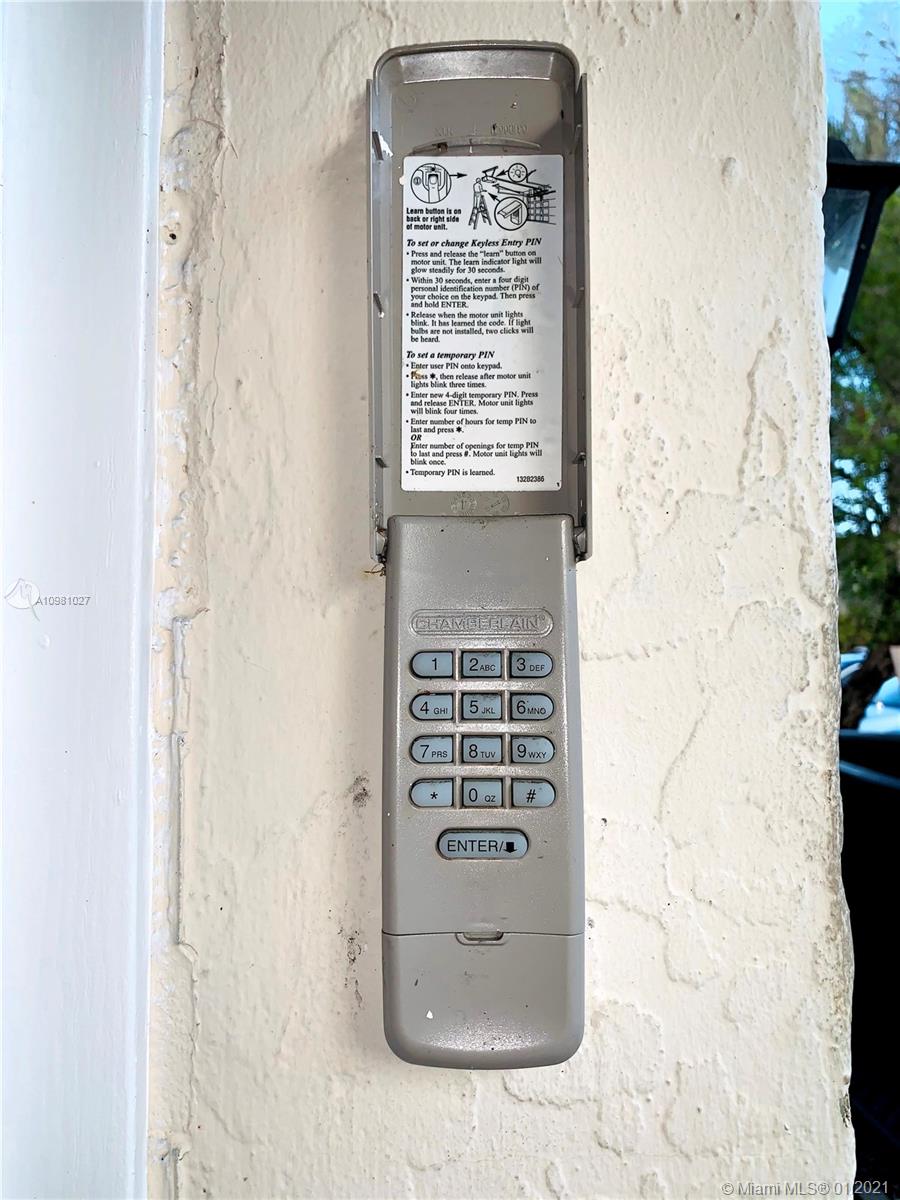 TOWNHOUSES AT JACARANDA 3 - Residential Lease