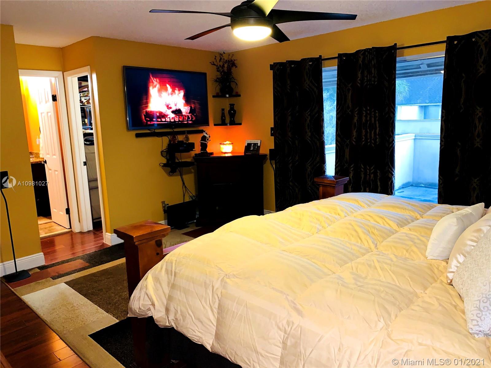 TOWNHOUSES AT JACARANDA 3 - Residential Lease