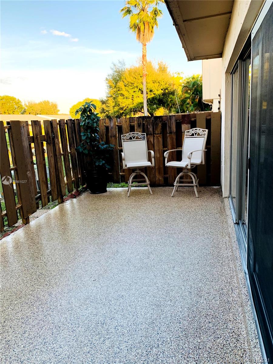 TOWNHOUSES AT JACARANDA 3 - Residential Lease