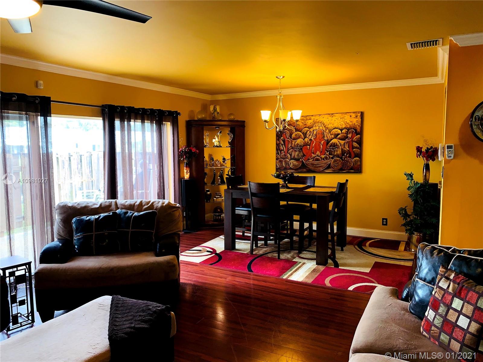 TOWNHOUSES AT JACARANDA 3 - Residential Lease