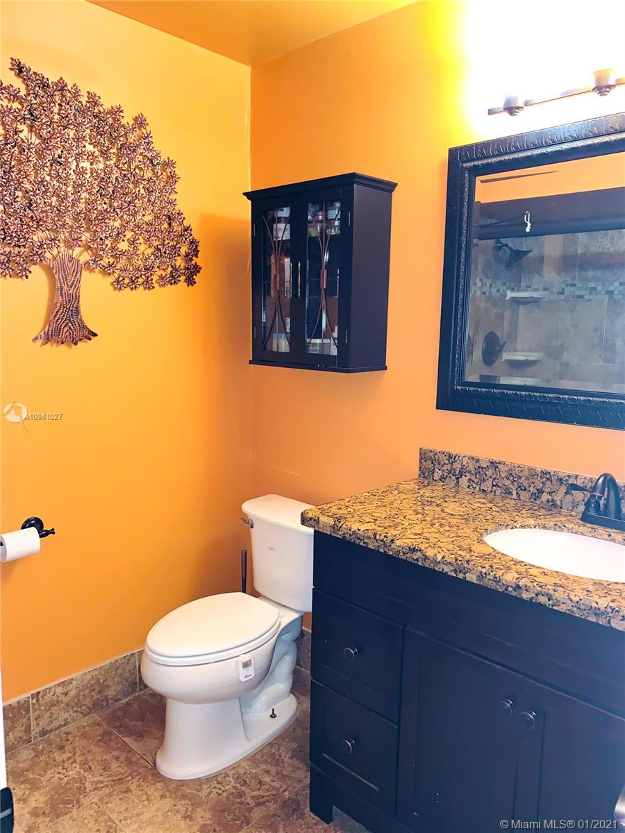 TOWNHOUSES AT JACARANDA 3 - Residential Lease