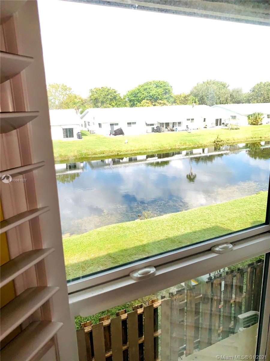 TOWNHOUSES AT JACARANDA 3 - Residential Lease