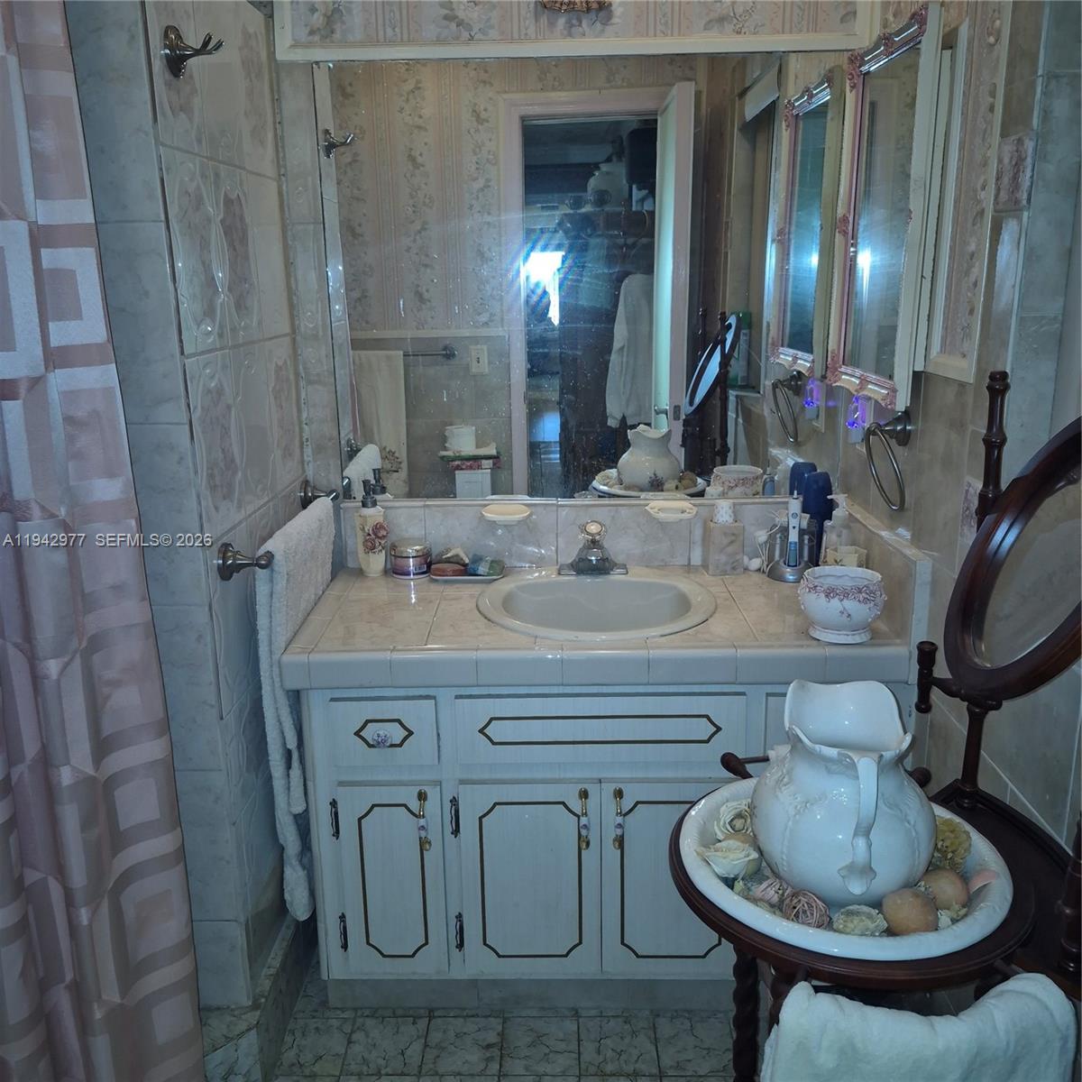 CAMBRIDGE LAWNS - Residential