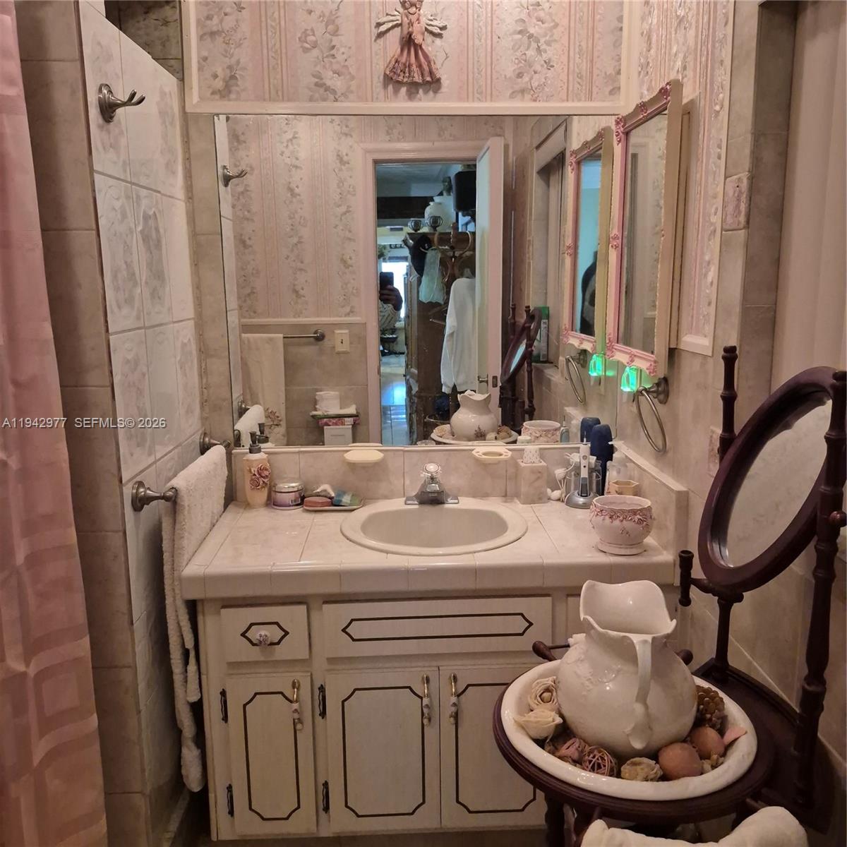 CAMBRIDGE LAWNS - Residential