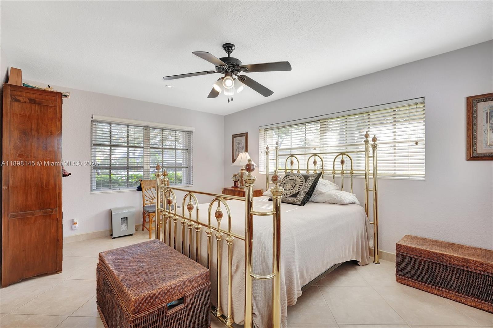 LANDINGS FIRST SEC - Residential