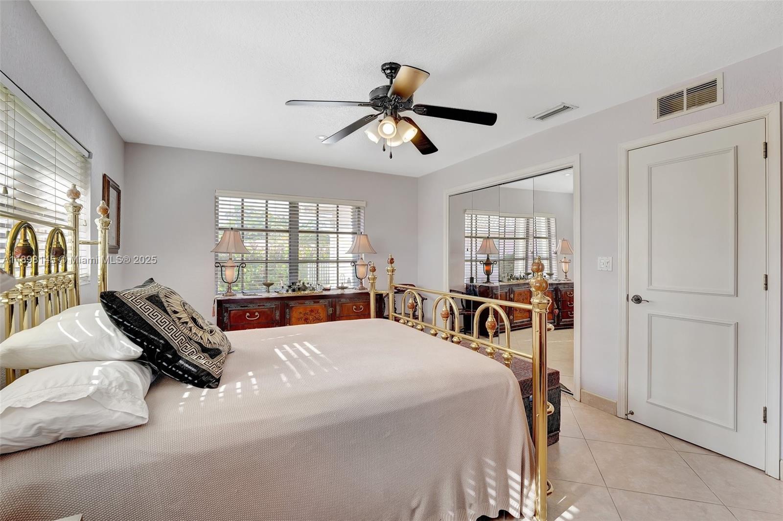 LANDINGS FIRST SEC - Residential