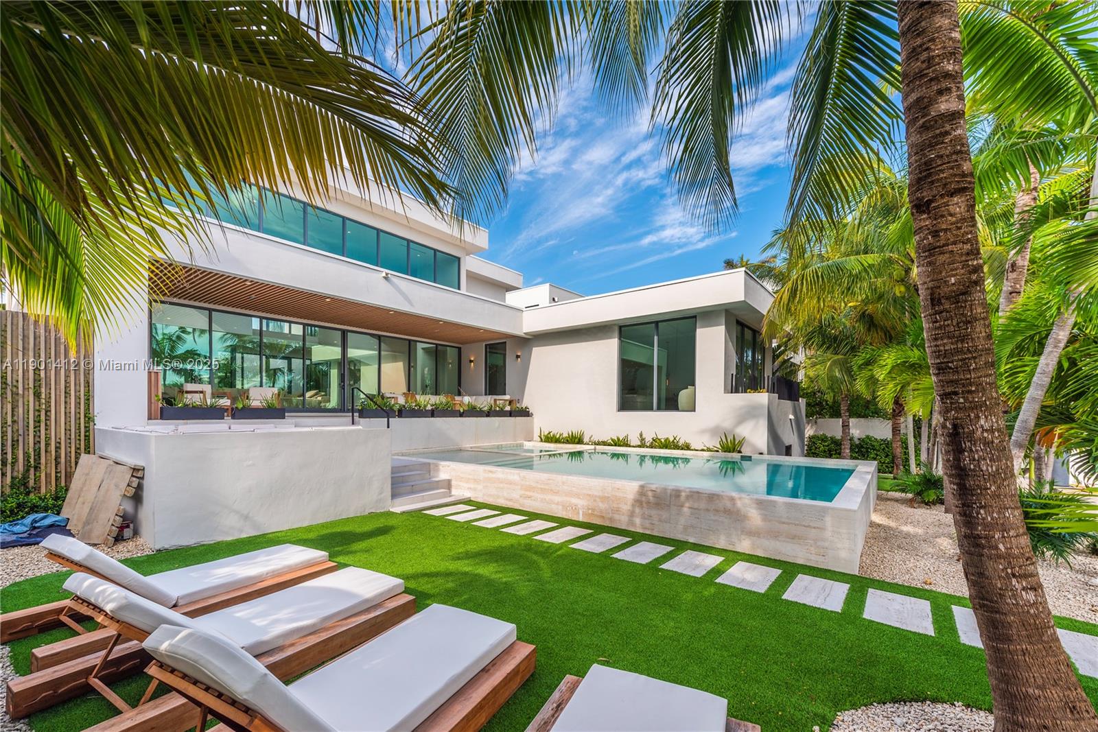 BELLE MEADE 1ST ADDN - Residential Lease