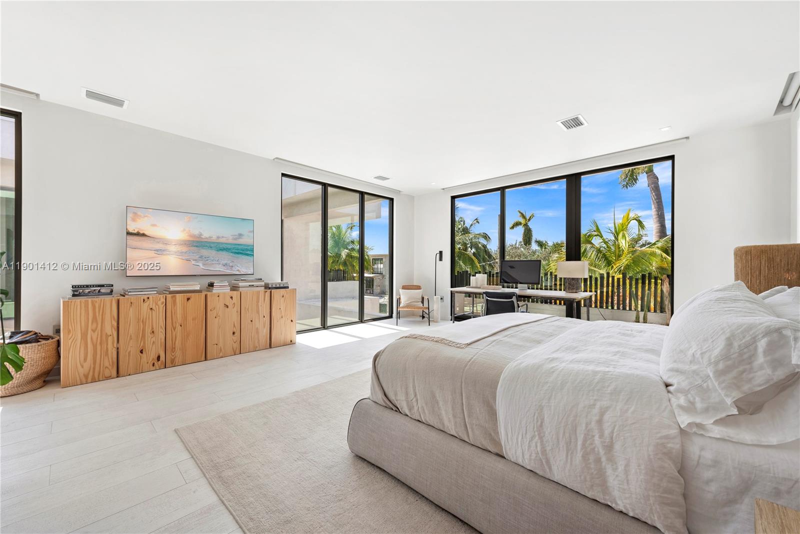 BELLE MEADE 1ST ADDN - Residential Lease