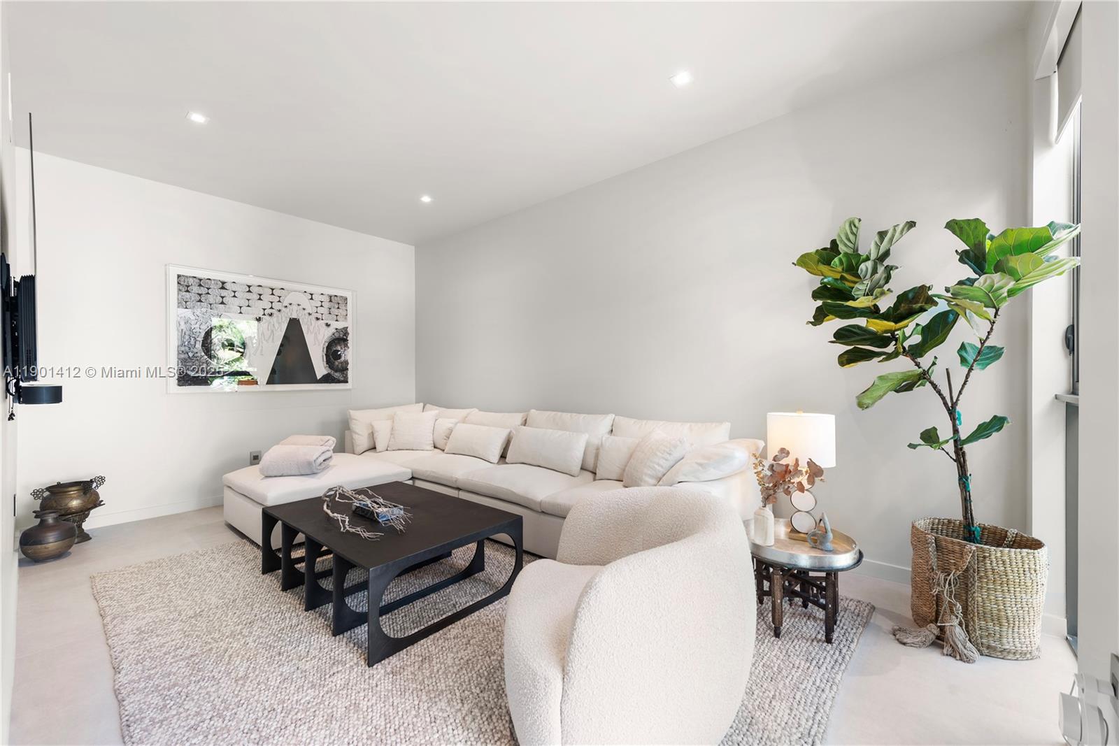 BELLE MEADE 1ST ADDN - Residential Lease